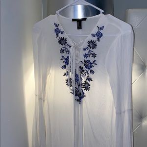 White loose blouse! Used only once Size M